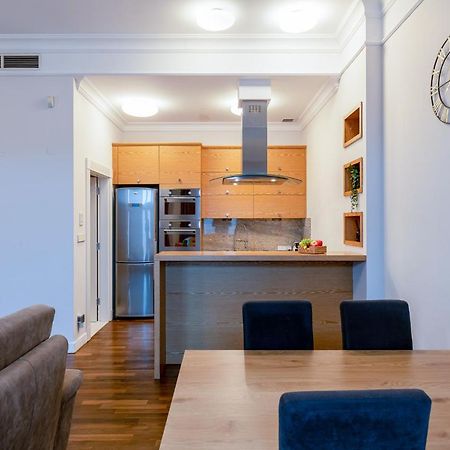 Historic Market Square Suite -140M2 Grand Residence As Home Apartamenty R504 Wroclaw Exterior photo